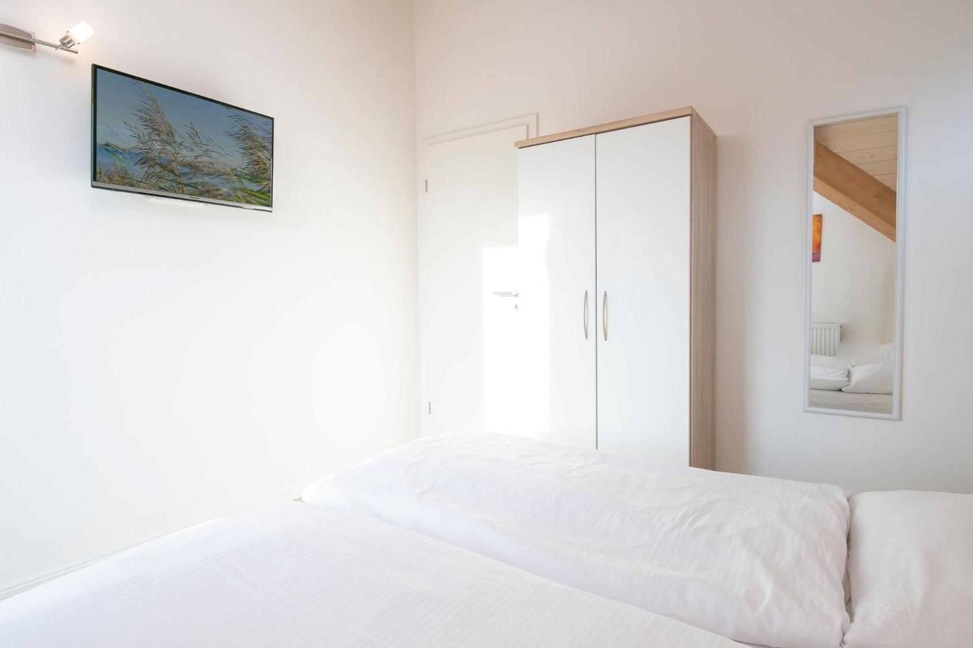 Seepark Suessau Ferienhaus Seerose 3 Экстерьер фото